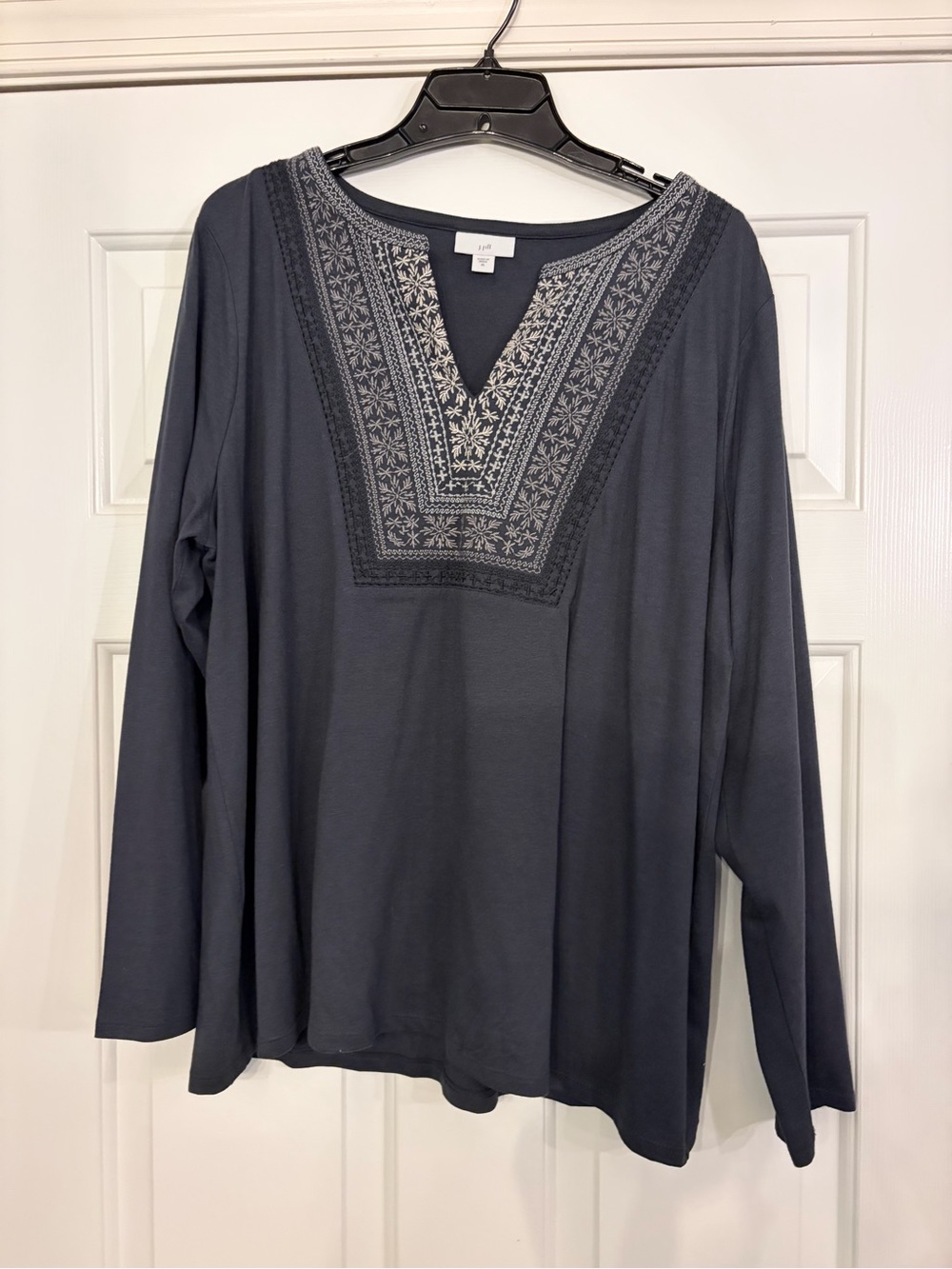 J. Jill Slate Blue Embroidered V-Neck Long Sleeve Tunic